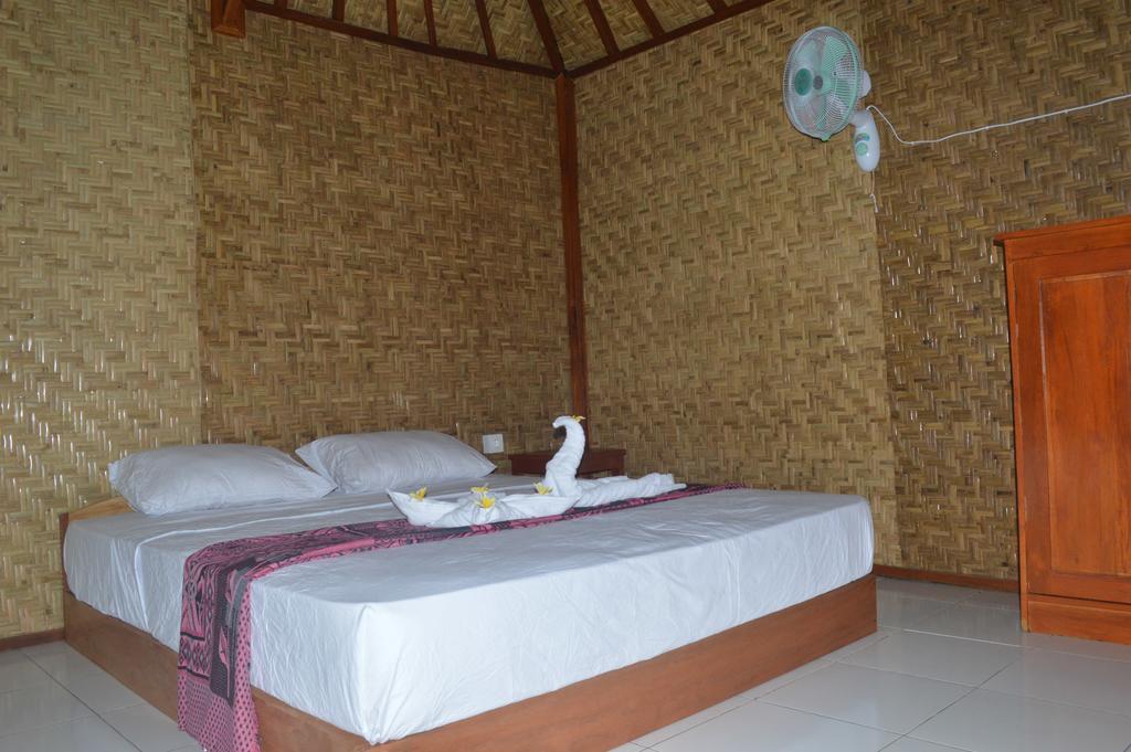 Airas' Garden Homestay Eco Bungalows Kuta  Extérieur photo