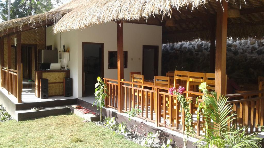 Airas' Garden Homestay Eco Bungalows Kuta  Extérieur photo